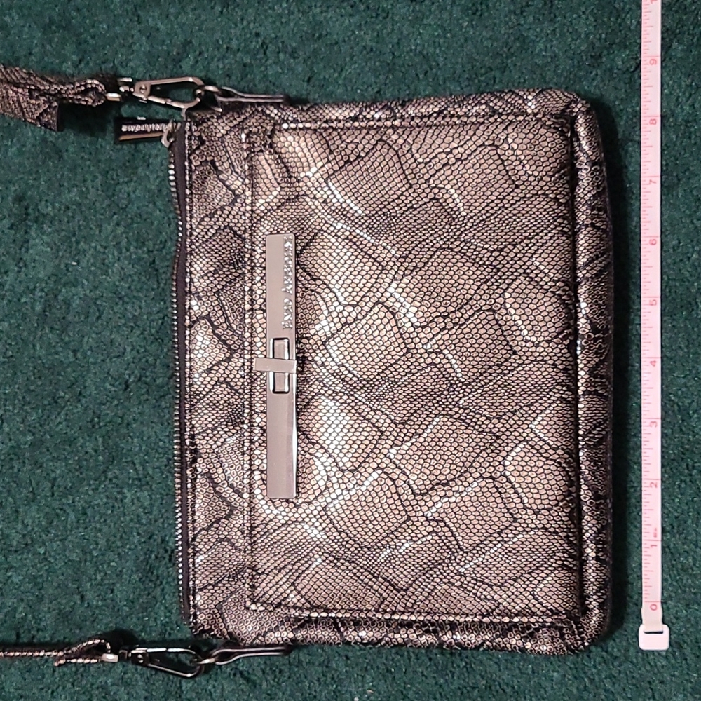 Enzo Angiolini purse